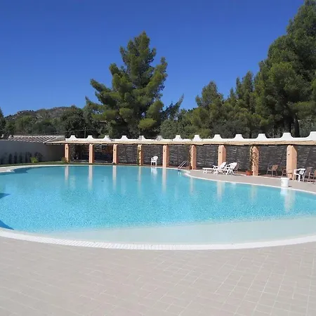 Villa Ospiti Di Lucia *
