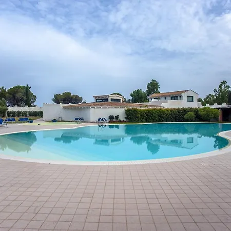 Ospiti Di Lucia Villa Pula